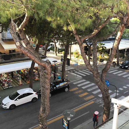 リド・ディ・イエゾロ Delta A - Piazza Marina - Vista Mareヴィラ エクステリア 写真