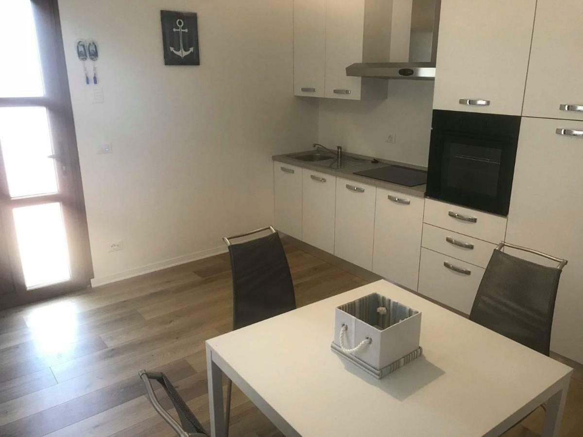 リド・ディ・イエゾロ Delta A - Piazza Marina - Vista Mareヴィラ エクステリア 写真